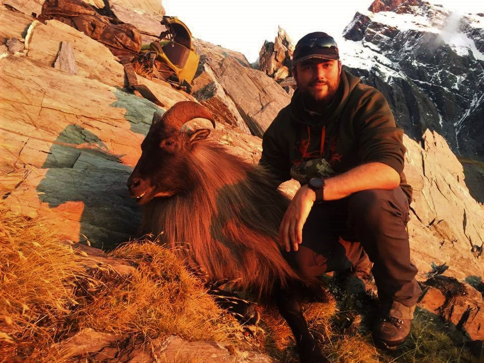How to get Hooked on Tahr Hunting