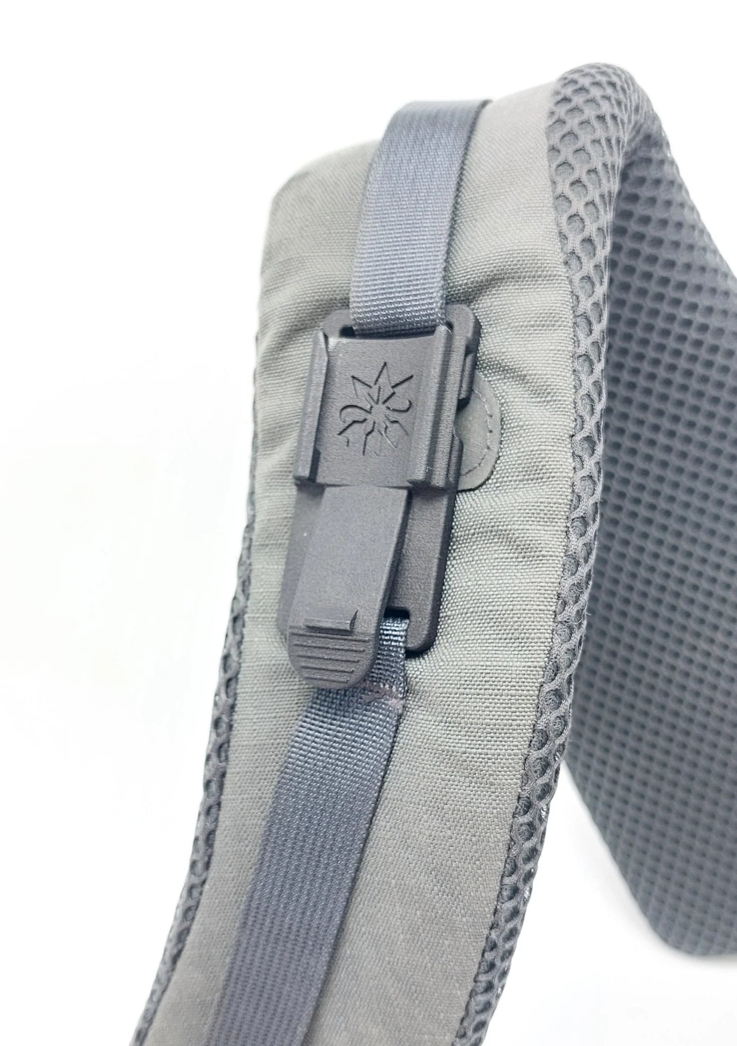 AZIAK Equipment Garmin Backpack Mount 5