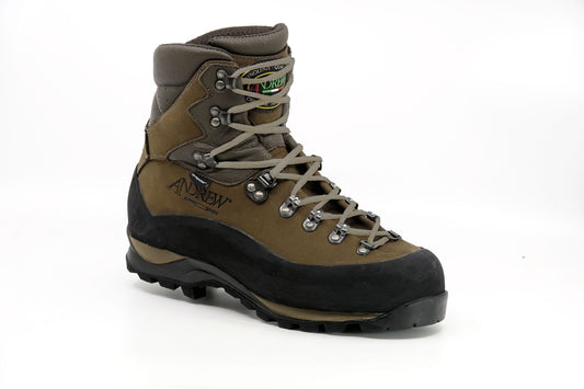 Andrew Nepal Hunter SPX 2