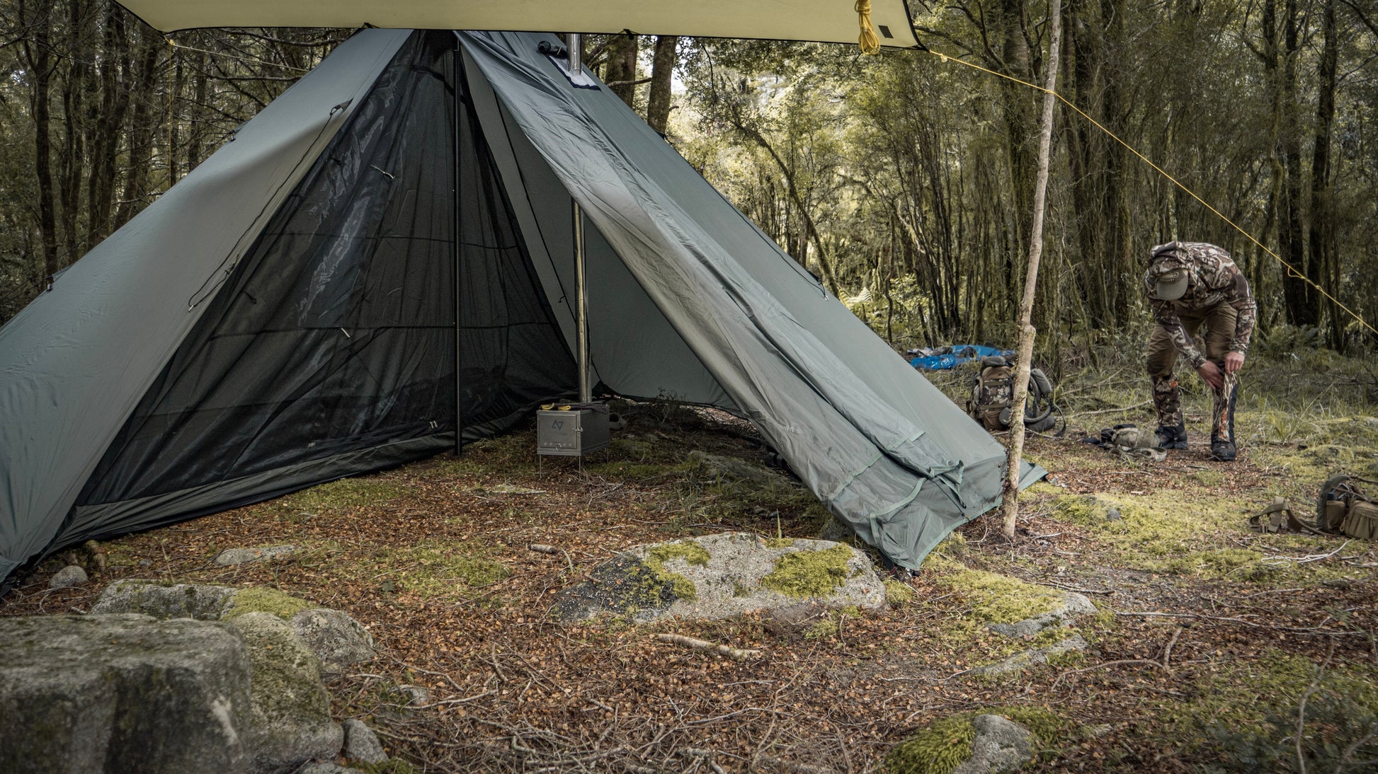 onetigris iron wall stove tent Points South 6 Person Tipi & Stove Package – Points South Shop