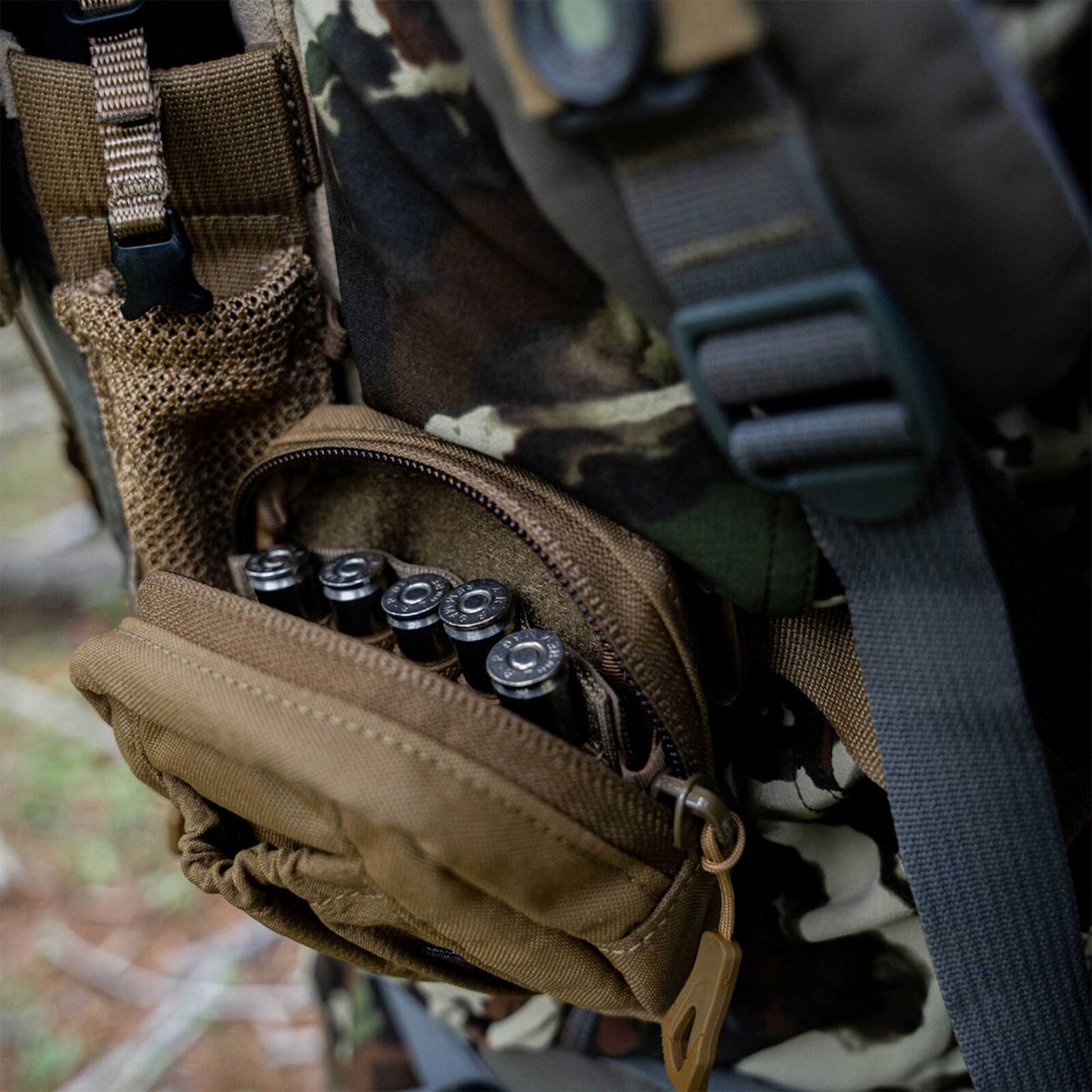 FHF Gear E3 Pouch field 1